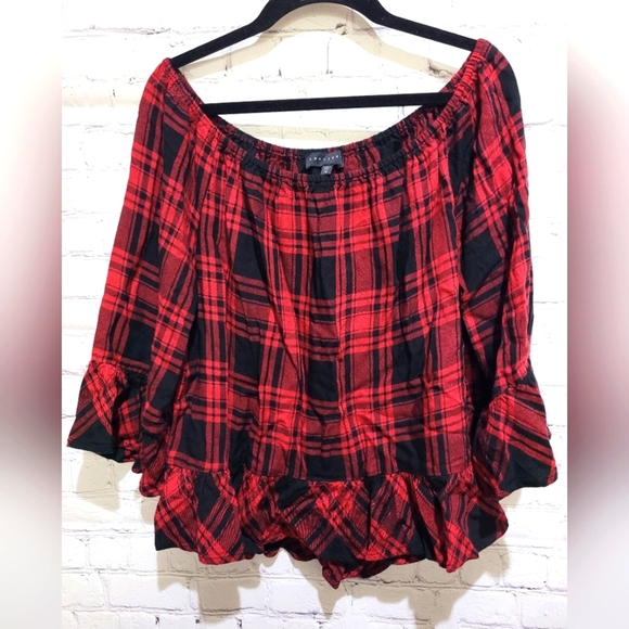 Sanctuary Julia Black‎ & Red Plaid Top Size Medium - Picture 1 of 4